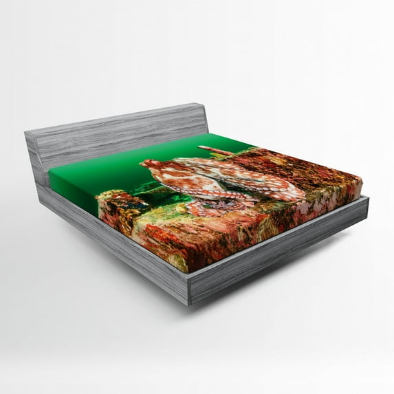 Ambesonne Under the Sea Fitted Sheet, Octopus in Water, Full Size, Green Brown Red