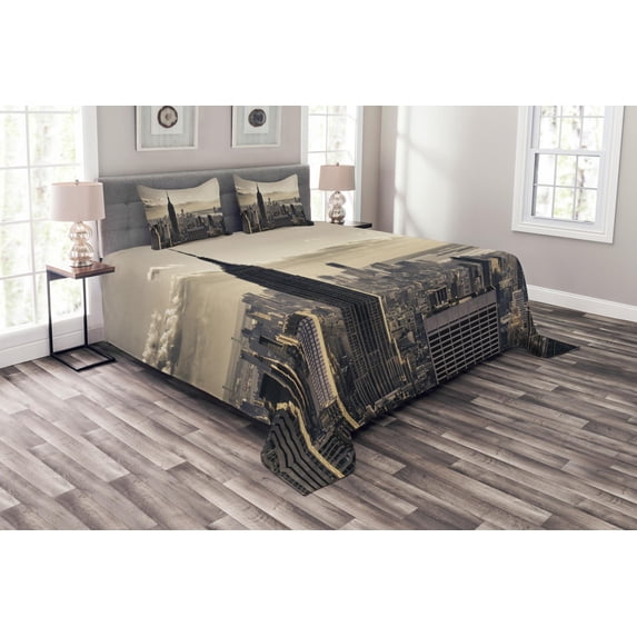 Ambesonne United States Quilted Bedspread Set 3 Pcs, NYC Winter Time, Queen Size, Beige Grey