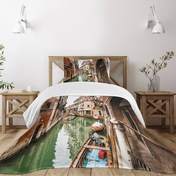 Ambesonne Venice Quilted Bedspread Set 2 Pcs, Famous Water Canal Boats, Twin Size, Cinnamon Jade Green