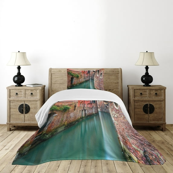 Ambesonne Venice Quilted Bedspread Set 2 Pcs, Scenic Canal Buildings, Twin Size, Jade Green Dark Coral