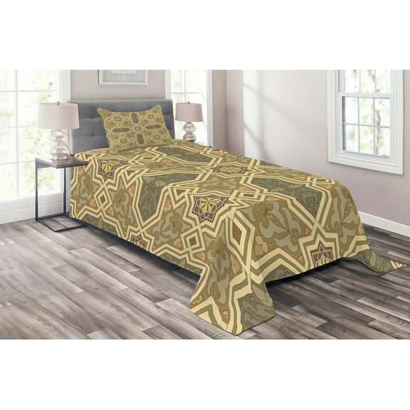 Ambesonne Victorian Quilted Coverlet 2 Pcs, Botanical Inspired Motif, Twin Size, Multicolor