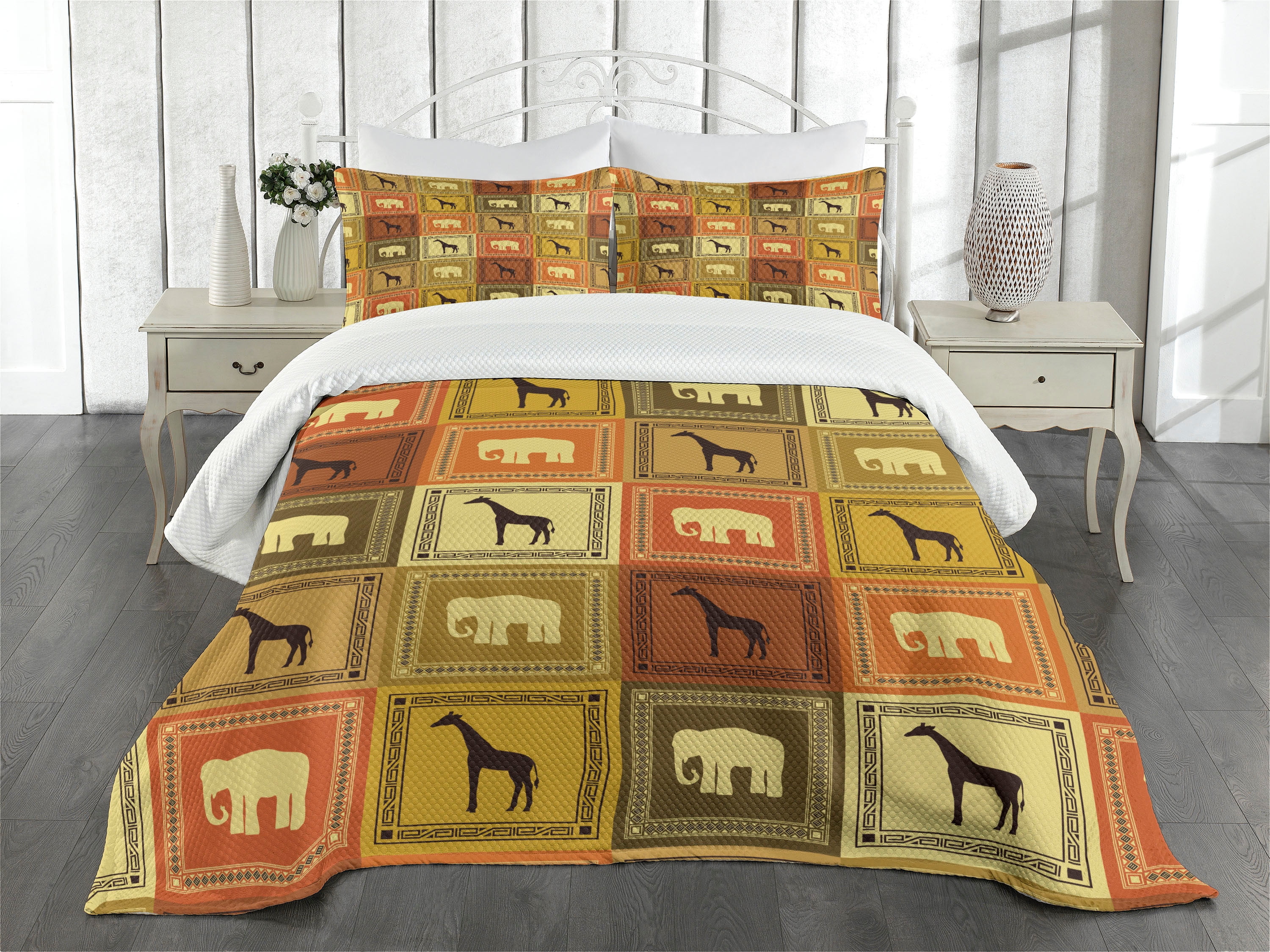 Brown Quilted Queen Bedspread Set with Pillow Shams