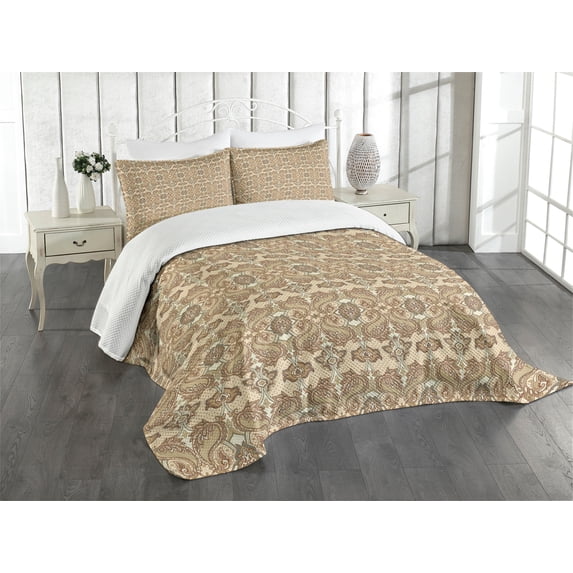 Ambesonne Vintage Quilted Bedspread Set 3 Pcs, Nostalgic Botany Ornate, Queen Size, Multicolor
