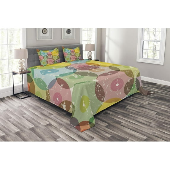 Ambesonne Vintage Quilted Bedspread Set 3 Pcs, Rainbow Color Geometric, King Size, Multicolor