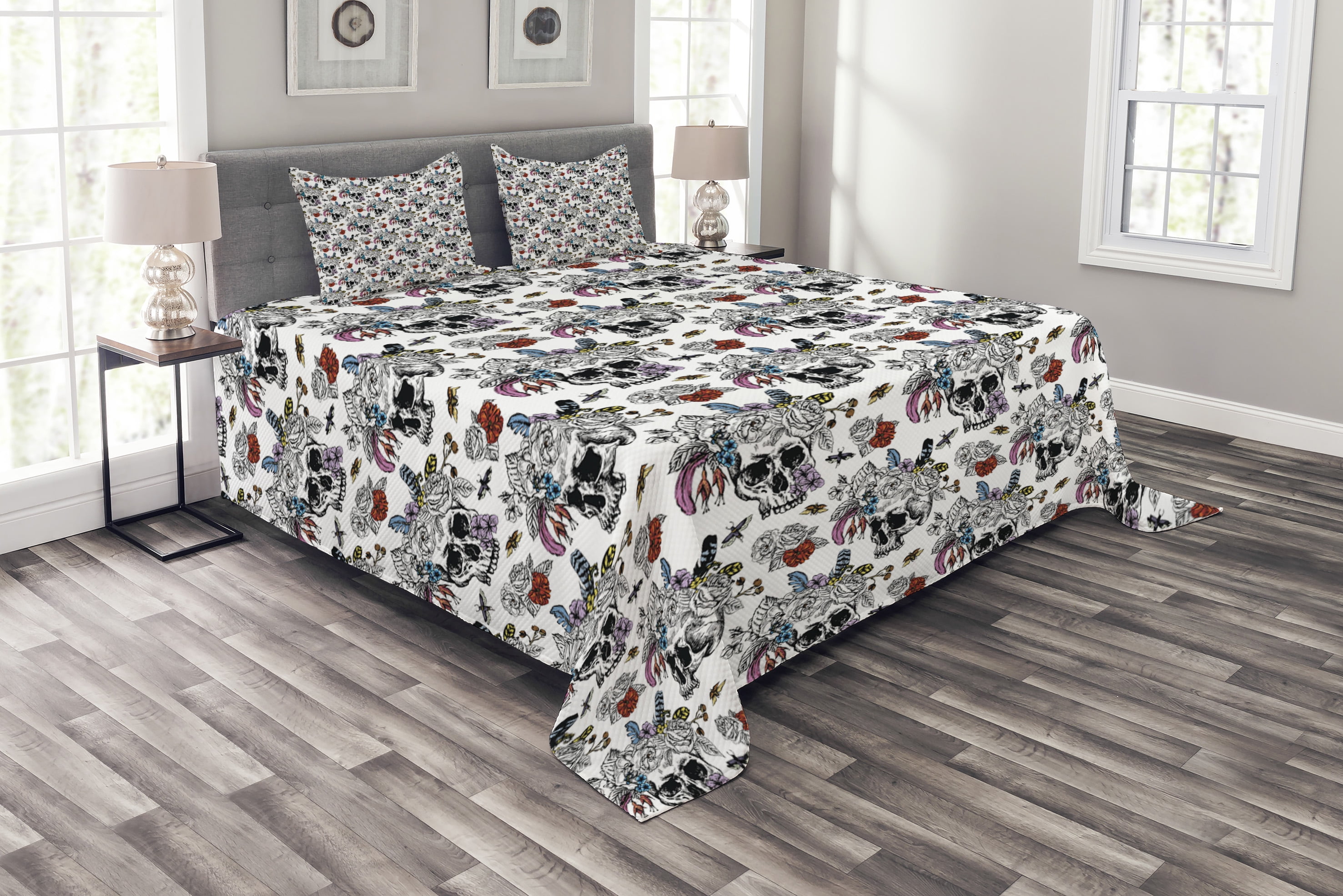 White Quilted King Bedspread Set with Skull and Flower Print