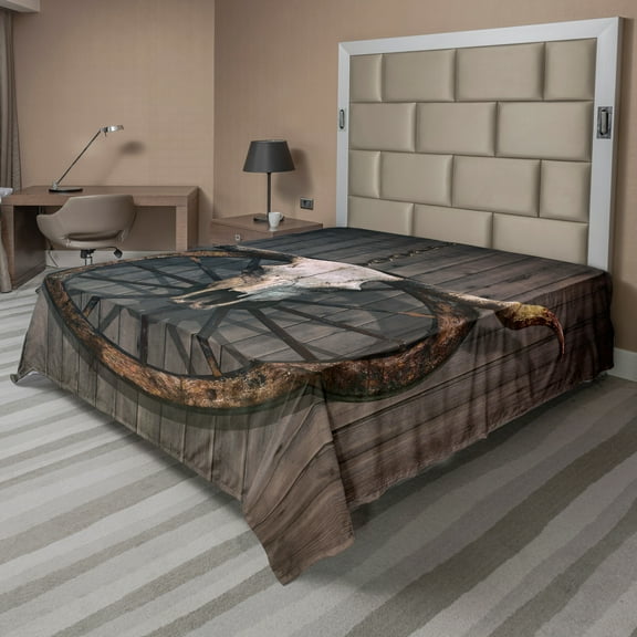 Ambesonne Wagon Wheel Flat Sheet, Rustic Skulll, California King, White Black Brown