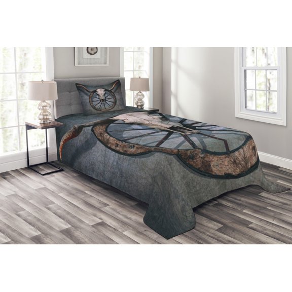 Ambesonne Wagon Wheel Quilted Bedspread Set 2 Pcs, West Skull, Twin Size, Multicolor