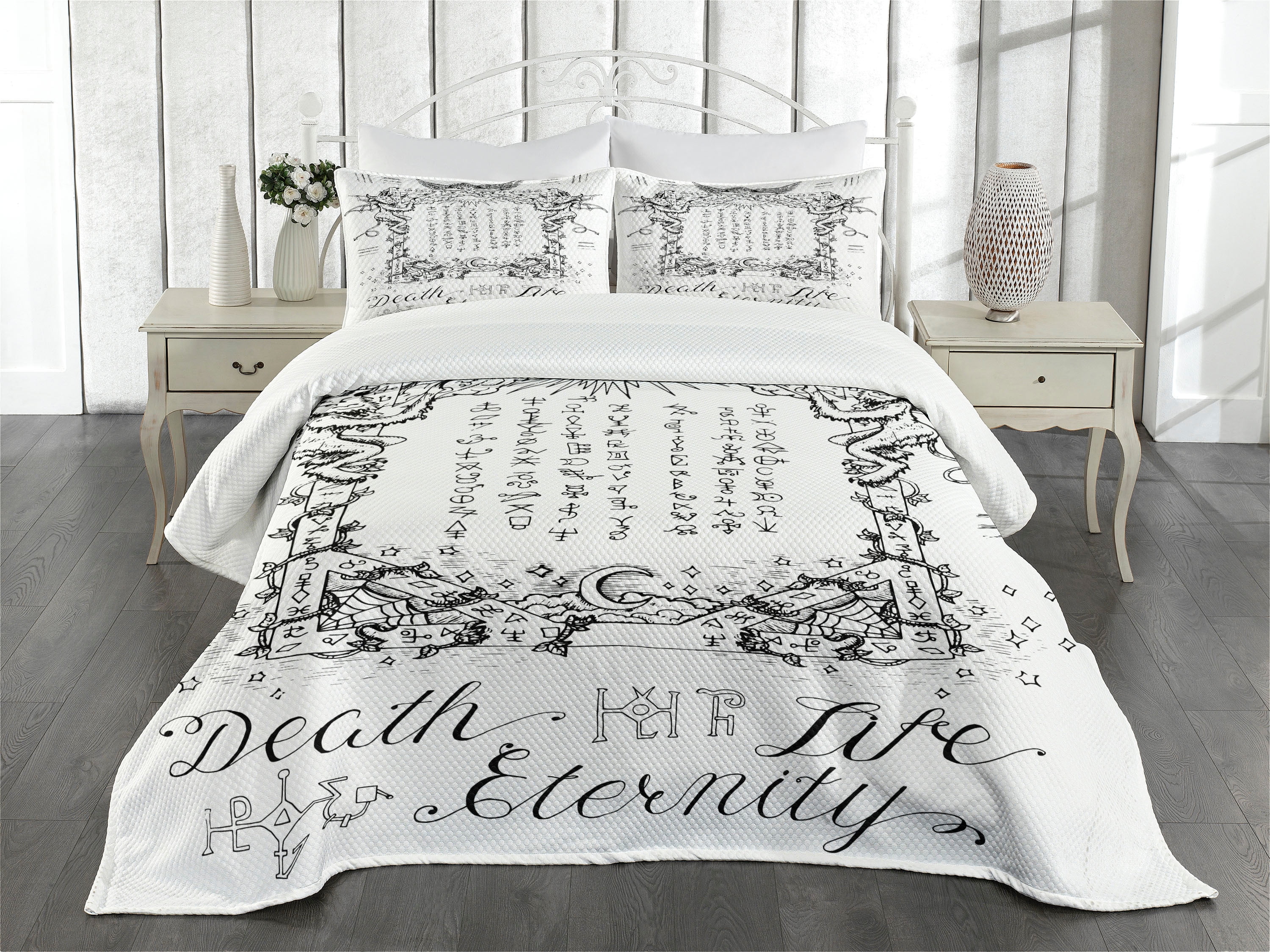 White Gothic Medieval Queen Quilted Bedspread Set