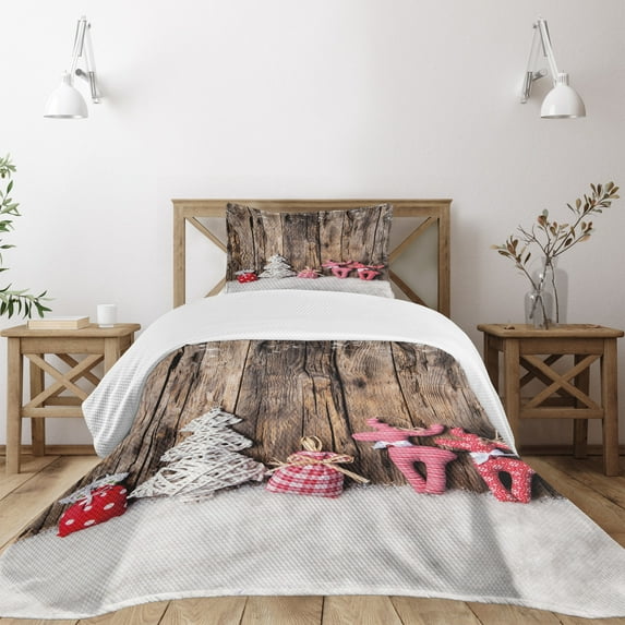 Ambesonne Winter Quilted Bedspread Set 2 Pcs, Traditional Xmas, Twin Size, Brown White Pink