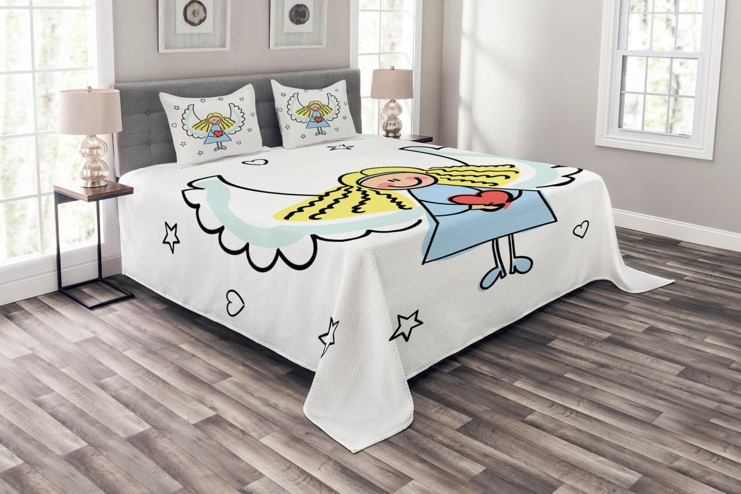 White Queen Girls' Bedspread Set with Pillow Shams