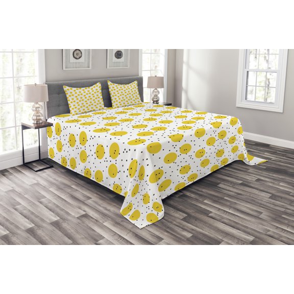 Ambesonne Yellow and White Quilted Bedspread Set 3 Pcs, Big Circles, Queen Size, Marigold and Black