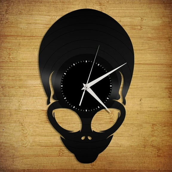 Amblelife Alien Vinyl Wall Clock Unique Gift for Friends Home Room Anniversary Decoration Vintage Design Office Bar Room Home Decor