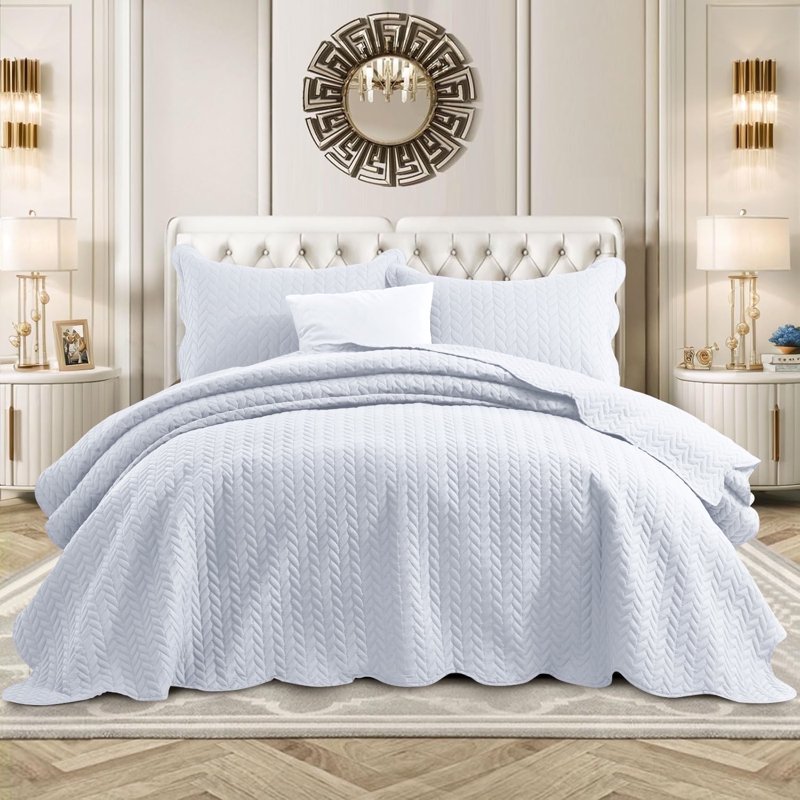 Ameha 3 Piece Quilt Set Chevron Bedspread Comfortable Reversible Ultrasoft Microfiber Adult Bedding with 2 Shams White Color Queen