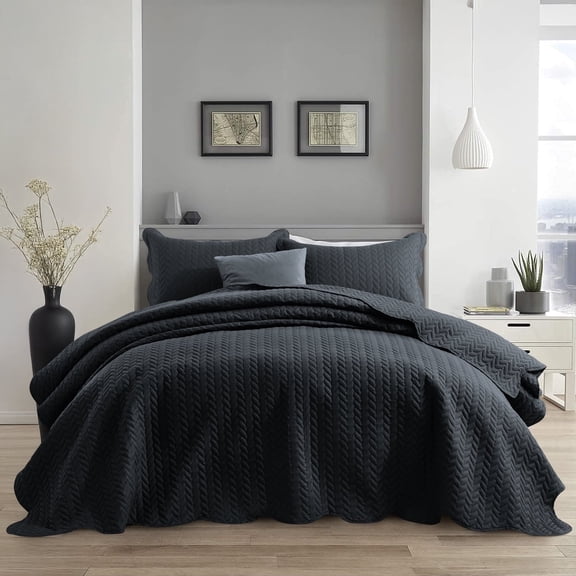 Ameha 3 Piece Chevron Embossed Reversible Quilt Set with 2 Pillow Shams Ultra Soft Microfiber Bedding Set California King Charcoal