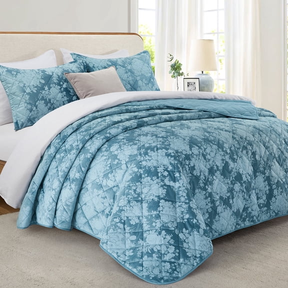 Ameha 3-Piece Velvet Quilt Set Floral Diamond Pattern Ultrasonic Embossed Bedspread Reversible Lightweight Microfiber Coverlet King Size Washed Blue