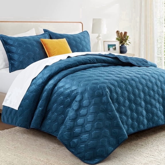 Ameha Velvet Bedspread King Size 3 Piece Set Navy Geometric Quilt Ultra Soft Lightweight Reversible Washable Bedding 350GSM