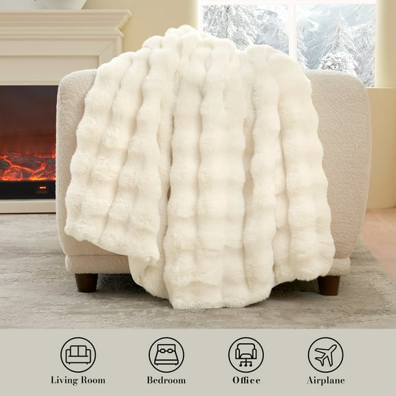 Amelie Home Faux Rabbit Fur Throw Blanket – Soft Plush Bubble Texture for Couch or Bed