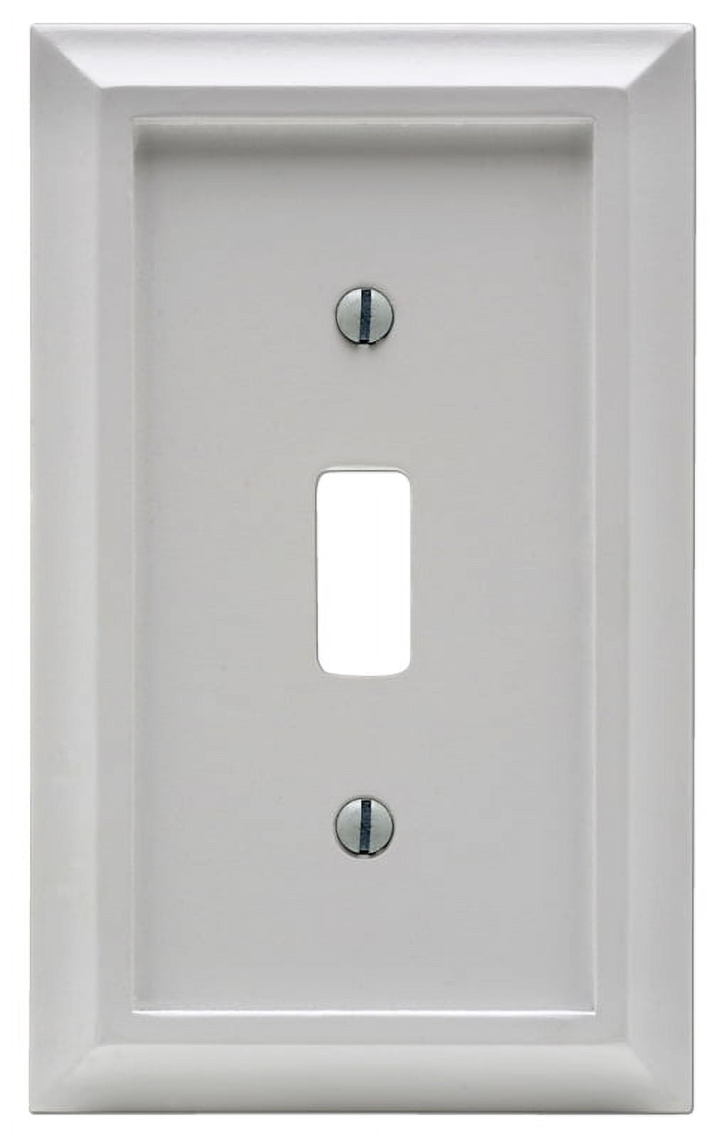 Deerfield White Composite Single Toggle Wall Plate