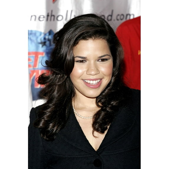 America Ferrera At Arrivals For Sisterhood Of The Traveling Pants Memorabilia Presentation Planet Hollywood New York Ny May 25 2005 Photo By Fernando LeonEverett Collection Celebrity (16 x 20)
