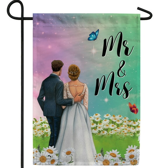 America Forever Mr & Mrs Garden Flag, 12.5 x 18 inch Double Sided, Wedding Couple Banner, Bridal Daisy Field Outdoor Decor, Romantic Marriage Yard Flag