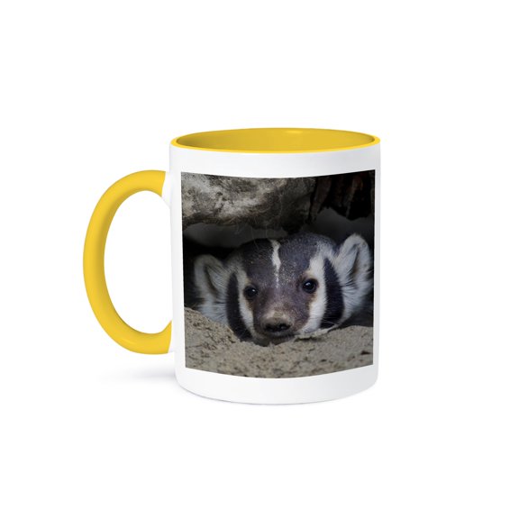 3drose, American Badger Peeking Out of Den, 11oz Two-tone Yellow Mug