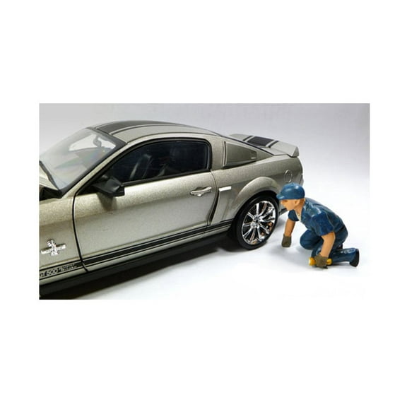 American Diorama 23793 Tow Truck Driver Operator Scott Figure for 1-18 Scale Diecast Car Models