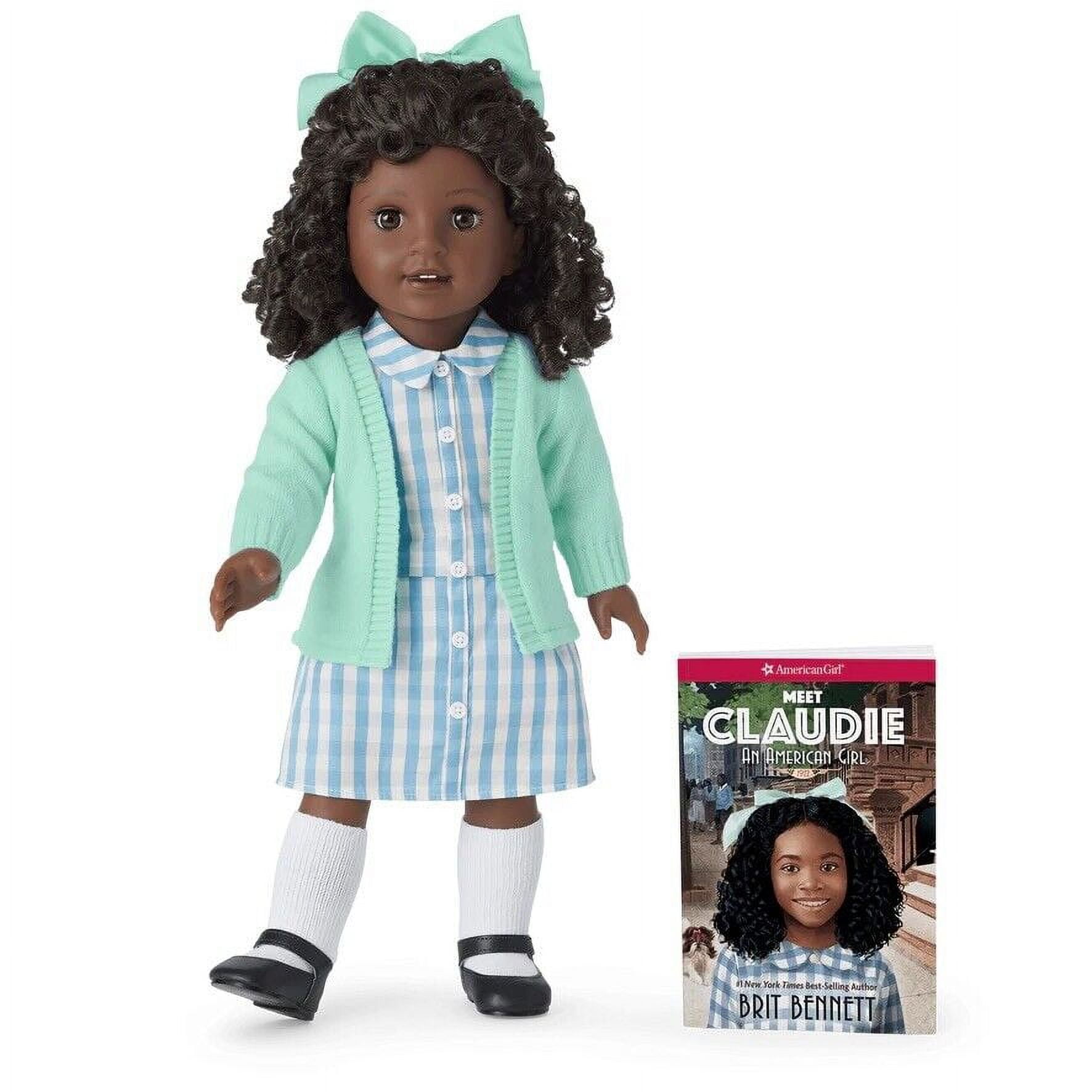  American Girl Truly Me 18-inch Doll 82 & School Day to Soccer  Play Playset with Supplies, Uniform, and Ball, For Ages 6+ : Toys & Games