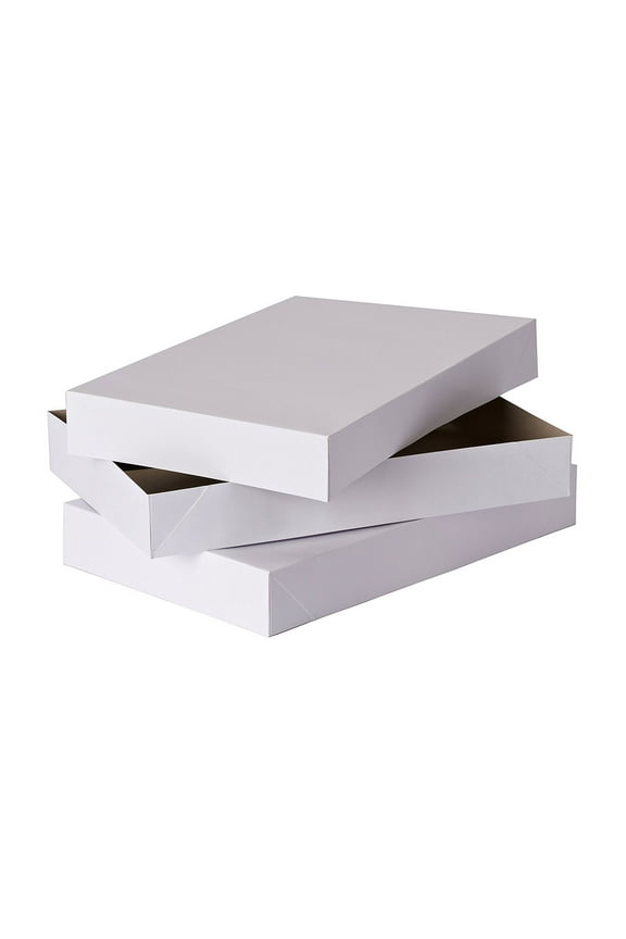 Robe Gift Boxes (17 in. x 11 in. x 2.38 in.)