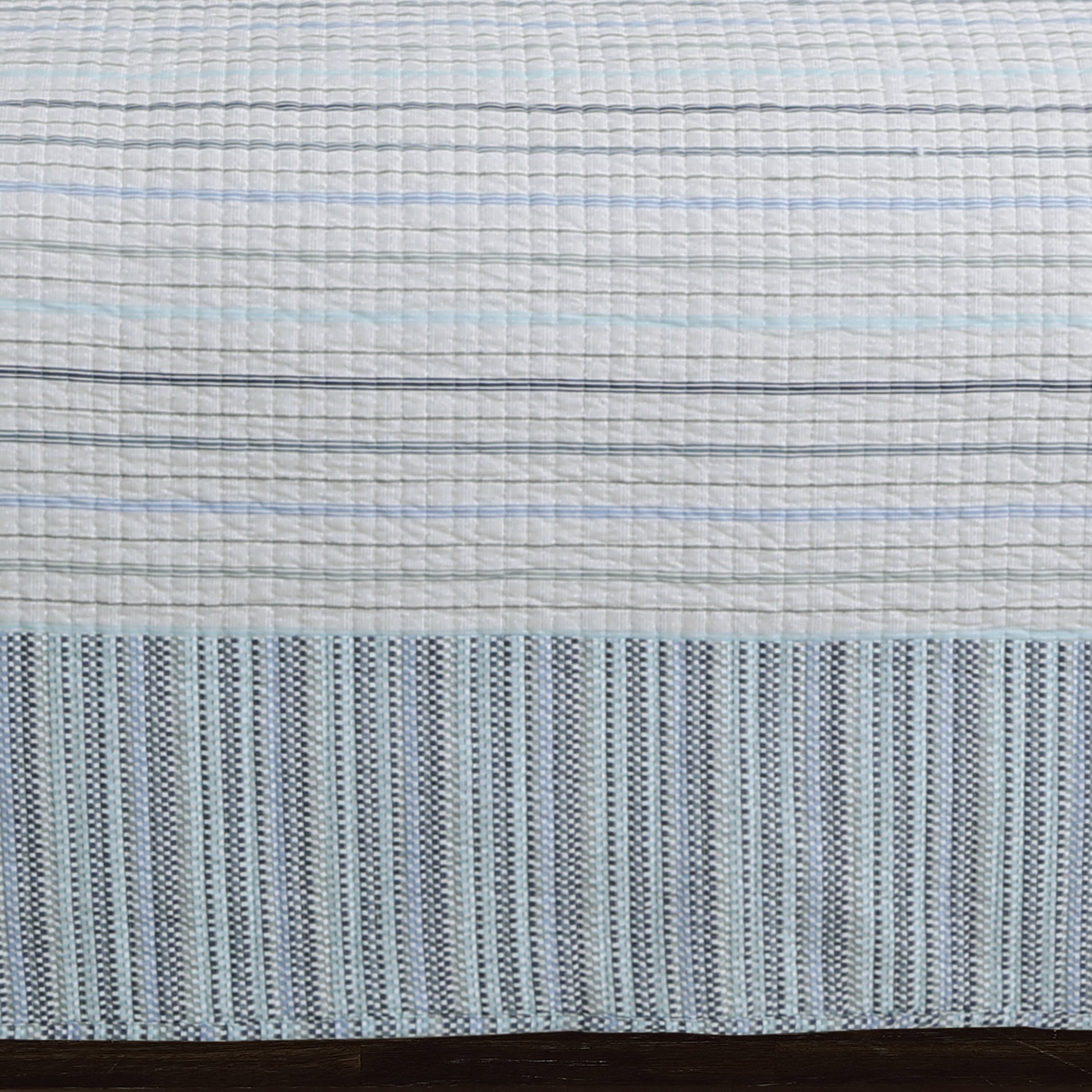 Twin Blue Microfiber Reversible Quilt Set with Shams