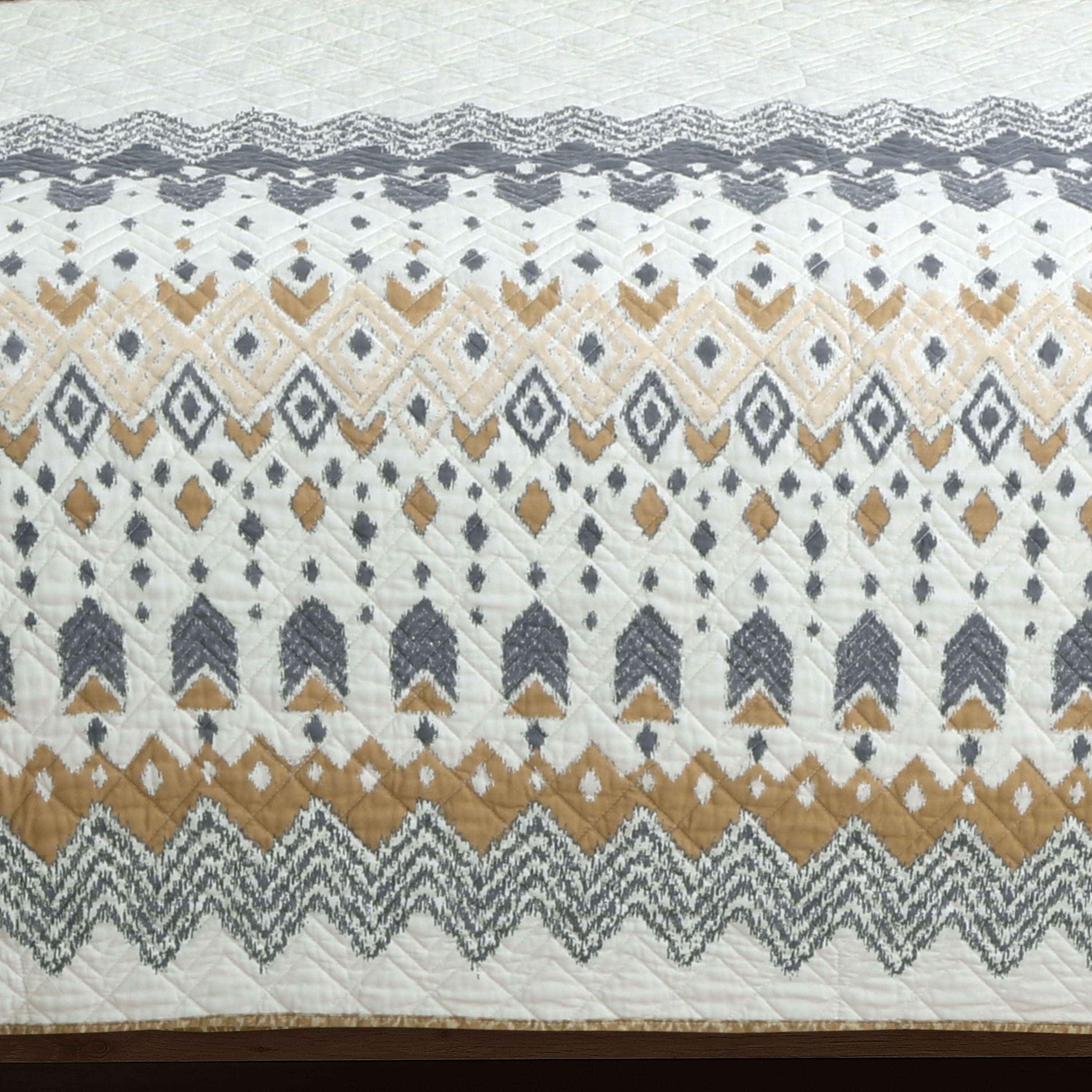 Nordic Twin Reversible Microfiber Quilt Set with Shams