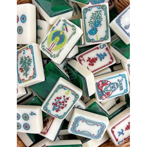 American Mahjong Tile Set, 160 Acrylic Mahjong , 4 Layer Engraved Mahjong Game Set for Home, Travel and Game Night