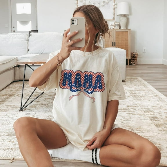 American Mama T-Shirt – Retro USA Flag Graphic for 4th of July Moms and Patriotic Mother’s Day Style