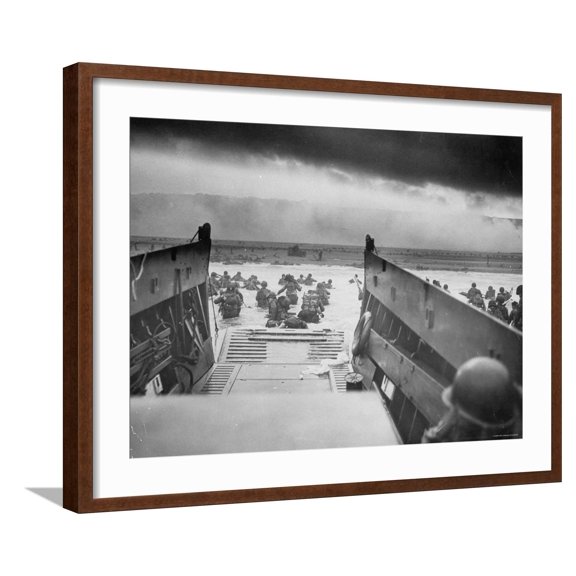 Art.com American Troops on Omaha Beach During D Day Invasion of Normandy Photographic Print, Brown Frame Wall Art, 29" x 23"