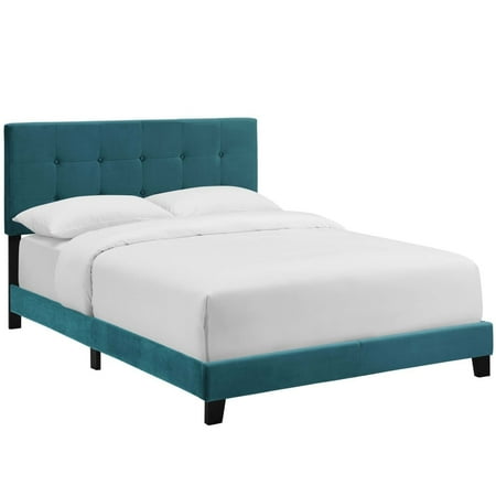 Amira Full Upholstered Velvet Bed in Sea Blue