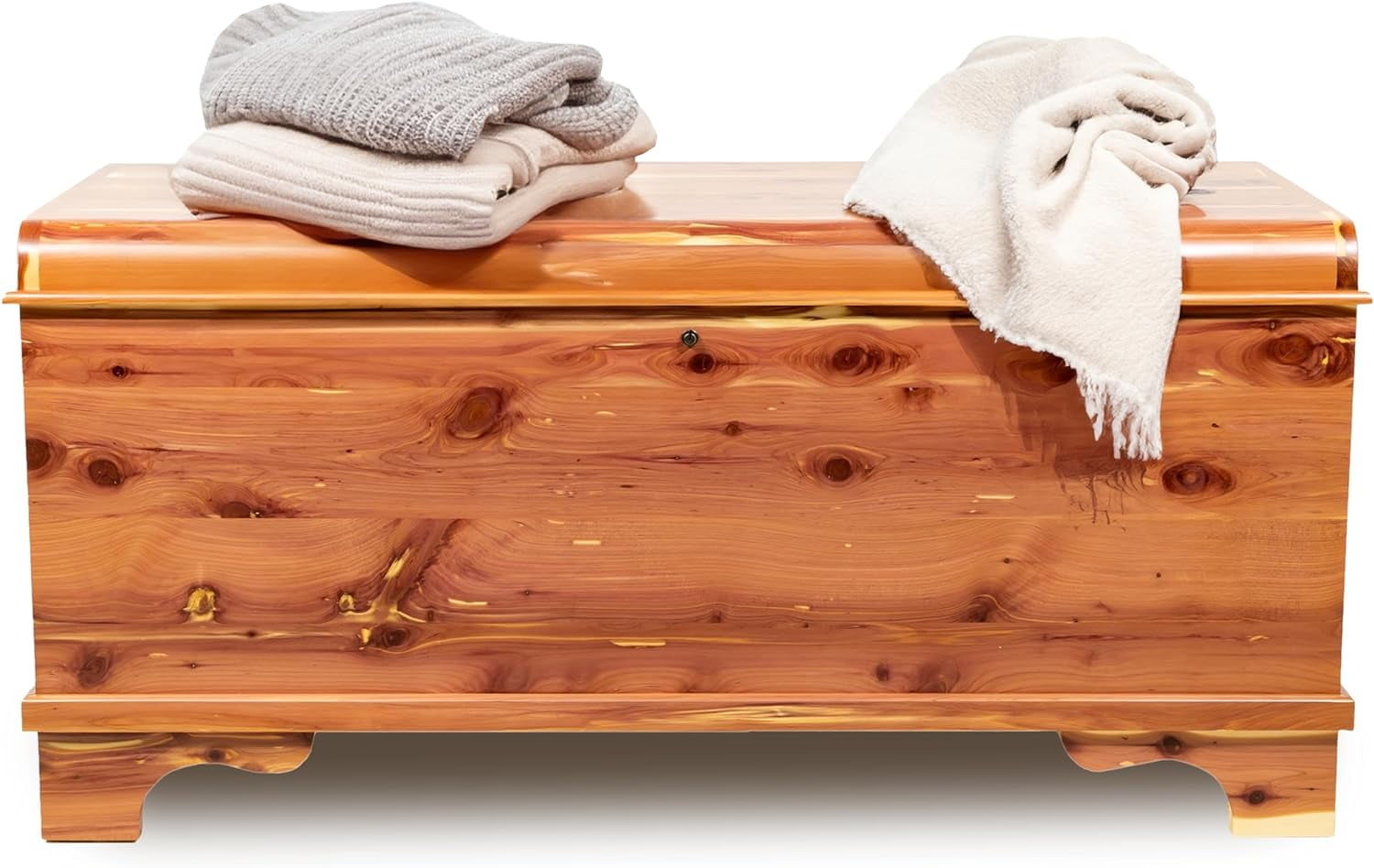 Amish Heirloom Aromatic Red Cedar Hope Chest with Waterfall Edge Small Storage Trunk with Lock for Blankets and Keepsakes Made in America Walmart