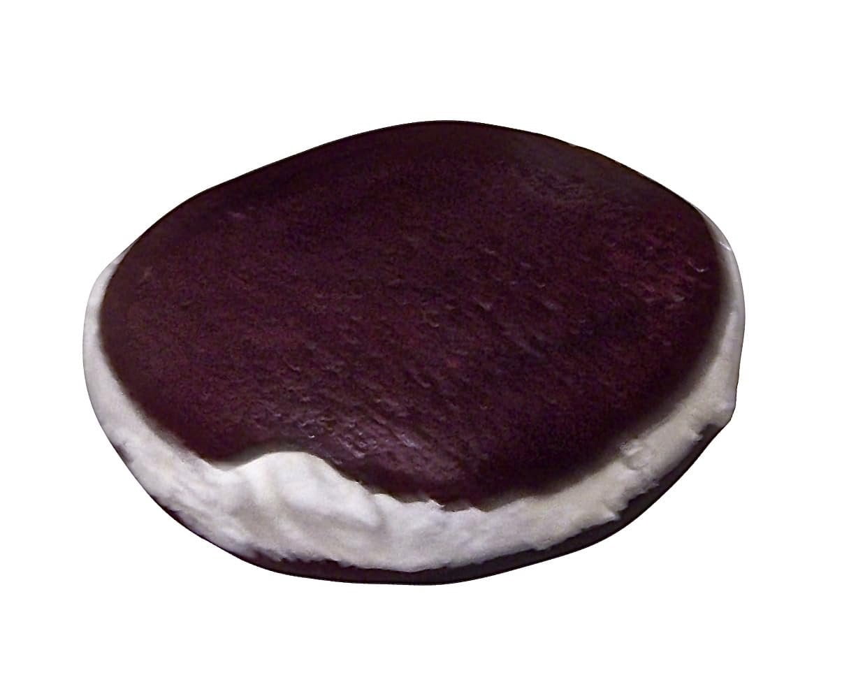 AmishTastes Bird-in-Hand Valentine Lovers Whoopie Pies, With Chocolate, Chocolate Mint, and Red Velvet Pack of 6