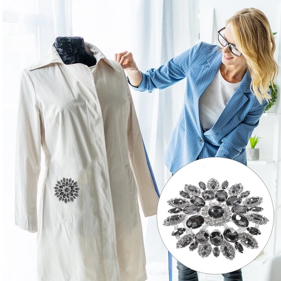 Amosfun Dark Grey Iron- Patch for Clothes, Craft Decoration and Brooch Accessory for Jackets, Bags, Hats
