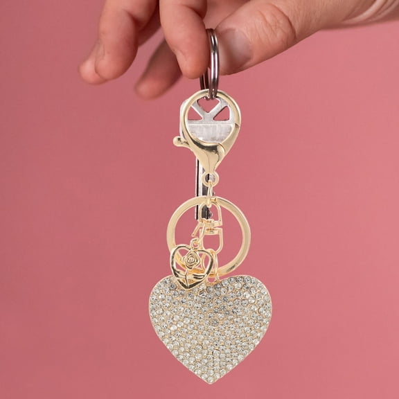 Amosfun Heart Shaped Keychain Pendant in White Alloy Metal, Stylish and 1 Set for Bags and Accessories