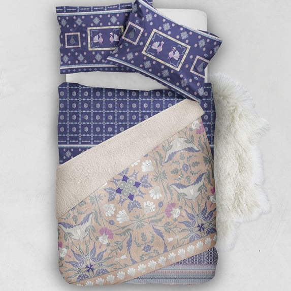 Amrita Sen Designs Amrita Sen Mughal Elephant Throw Blanket Sherpa Fleece 30x40