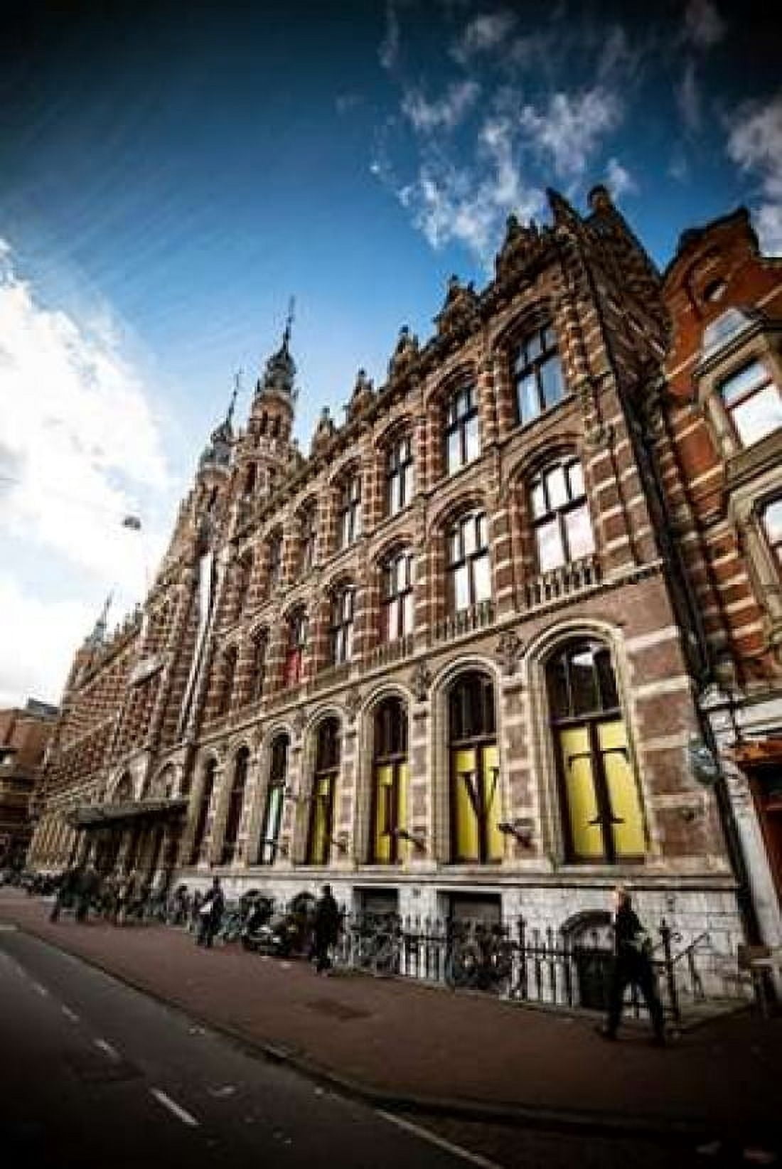 Amsterdam Brick Facade Canvas Art - Erin Berzel (12 x 18)