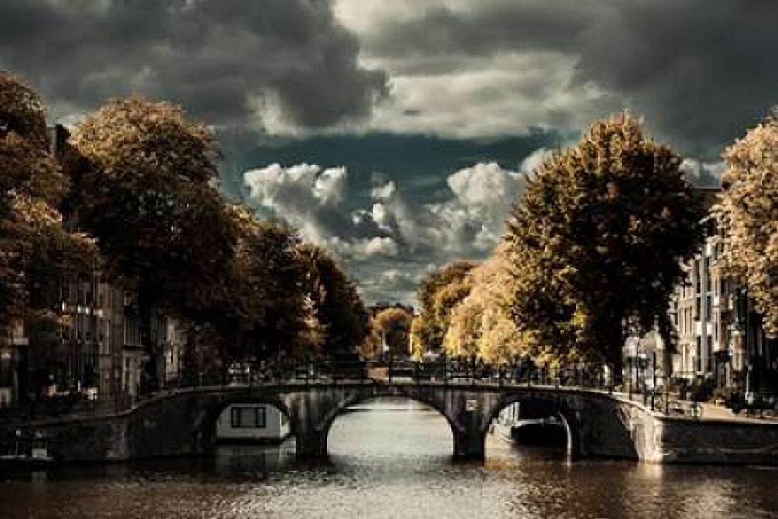 Amsterdam Bridge II Canvas Art - Erin Berzel (24 x 36)