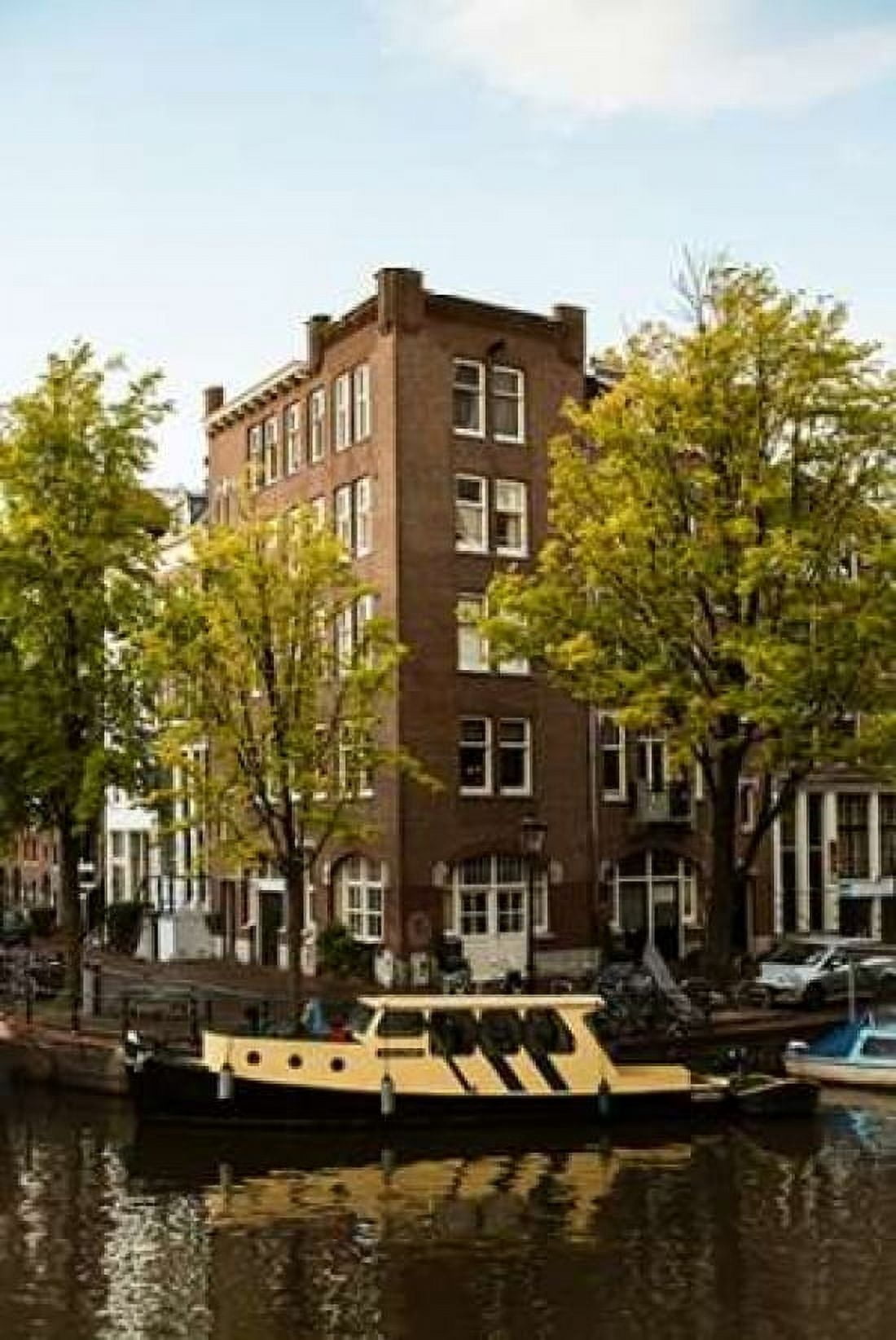 Amsterdam Singel Canal II Canvas Art - Erin Berzel (24 x 36)