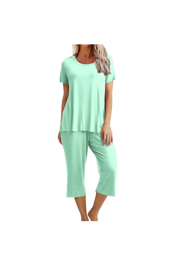 2 Piece Sets for Women Summer Short Sleeve Tops and Wide Leg Capri Pants with Pockets Tracksuit Sets Casual Workout Outfits Fashion Two Piece Sets for Vacation Running Travel Outfits