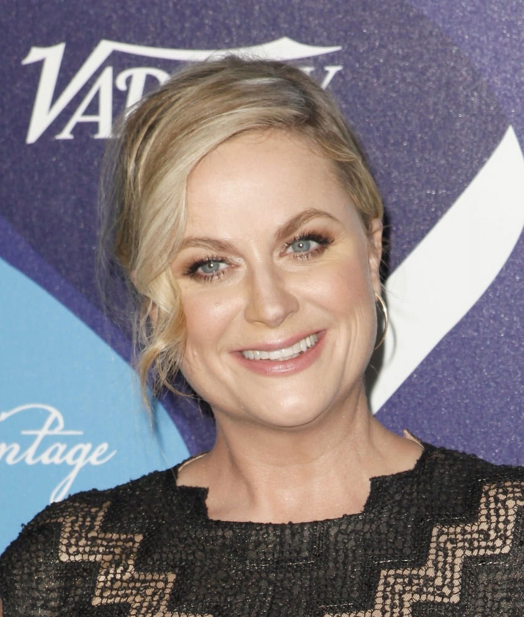Amy Poehler At Arrivals For 2Nd Annual Unite4Humanity Event Canvas Art -  (16 x 20)