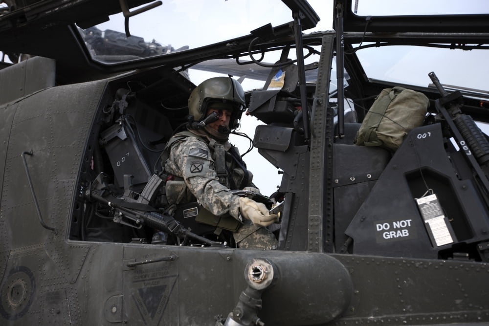 An AH-64D Apache Longbow Block III prepares for takeoff Canvas Art - Terry MooreStocktrek Images (18 x 12)