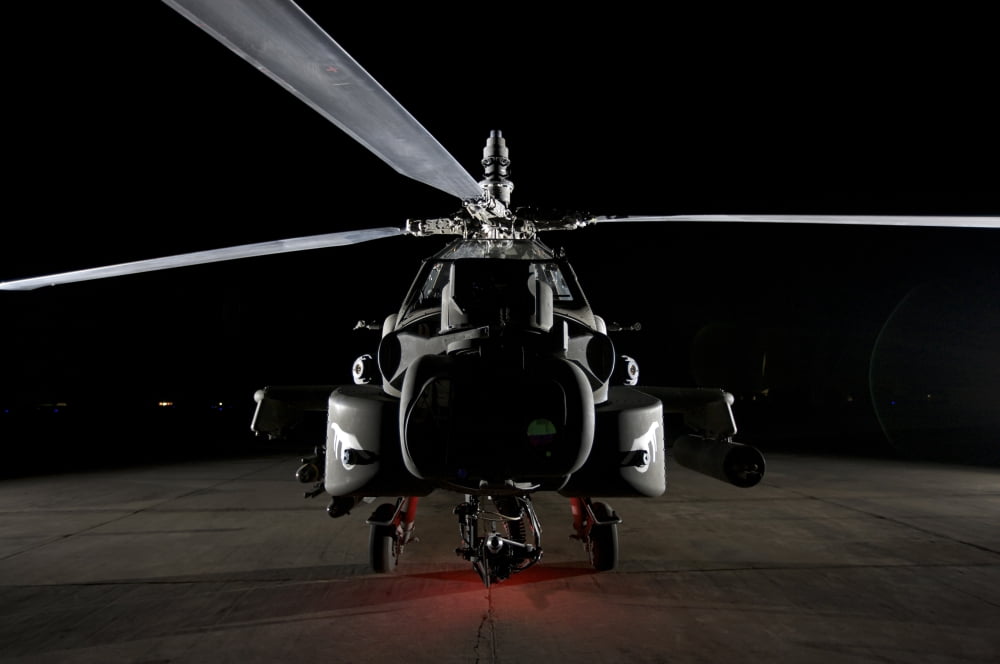 An AH-64D Apache Longbow Canvas Art - Terry MooreStocktrek Images (18 x 12)