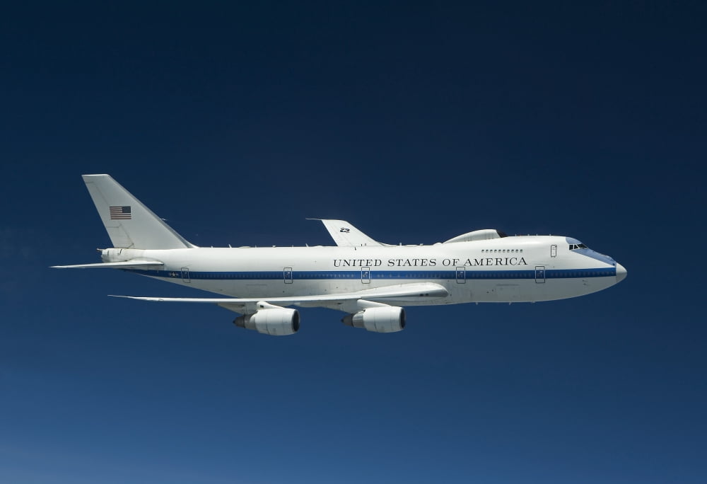 An E-4B National Airborne Operations Center aircraft Canvas Art - HIGH-G ProductionsStocktrek Images (18 x 12)