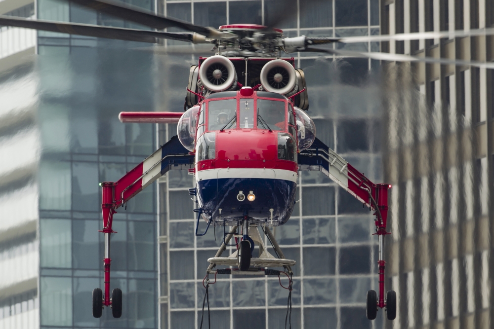 An Erickson Aircrane S-64 Aircrane heavy-lift helicopter Canvas Art - Rob EdgcumbeStocktrek Images (34 x 23)