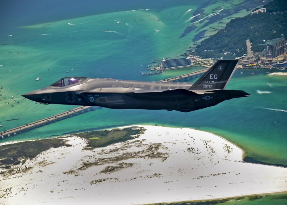 An F-35 Lightning II flies over Destin Florida Canvas Art - Stocktrek Images (33 x 24)