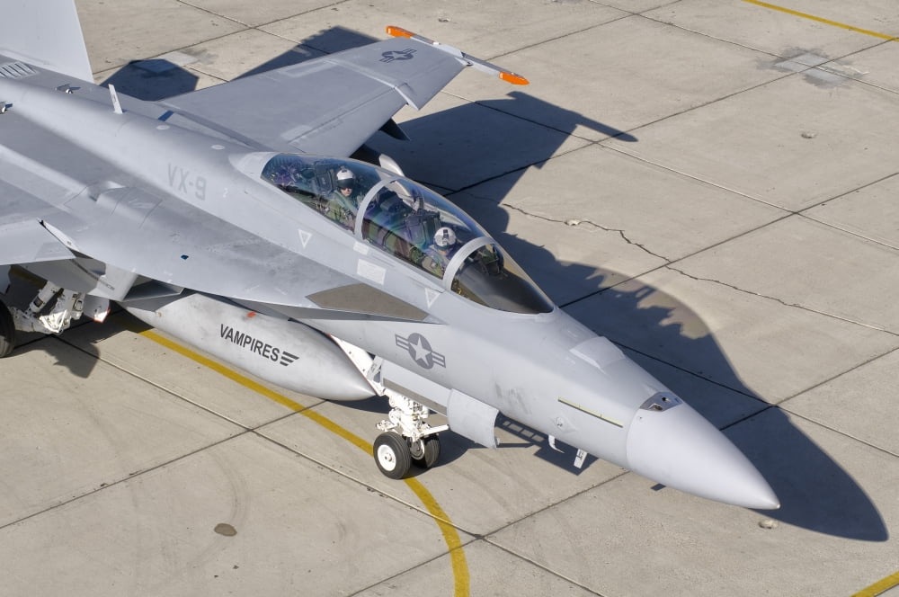 An FA-18 Super Hornet of the US Navy air test and evaluation squadron Canvas Art - Giovanni CollaStocktrek Images (35 x 24)